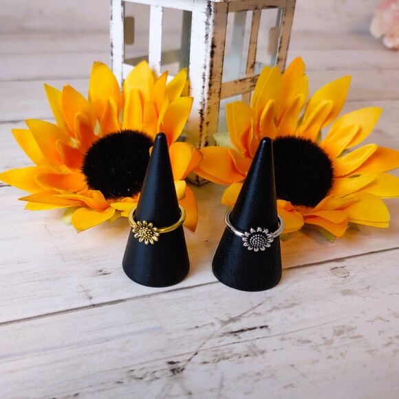 (2) New Hypoallergenic Sunflowers Ring 14k Gold Plated & 1 Stainless Steel Sz 6 - Picture 4 of 5